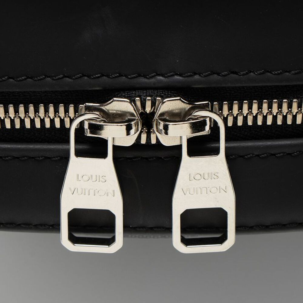 Louis Vuitton Limited Edition Damier Graphite Nemeth Josh Backpack - Picture 10 of 14